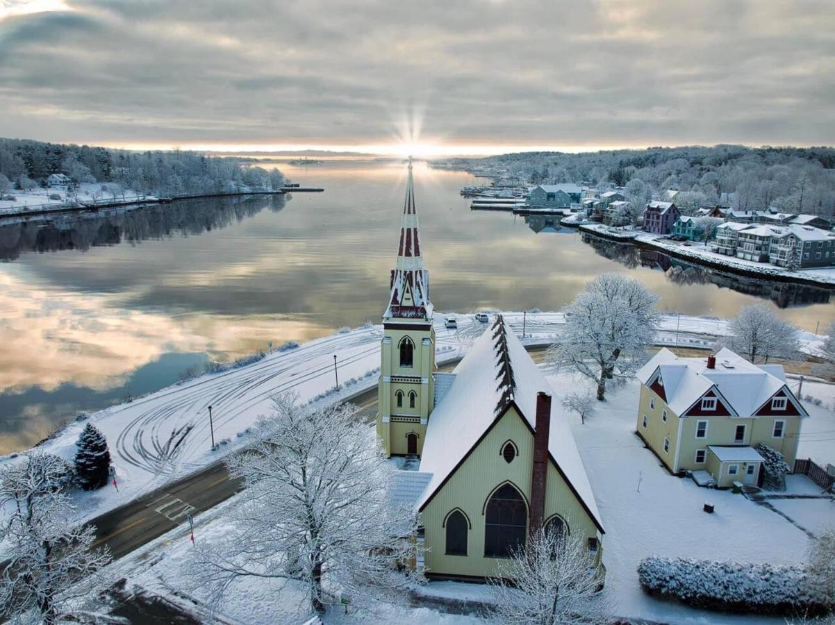 Sea La Vie Apartman Mahone Bay Kültér fotó